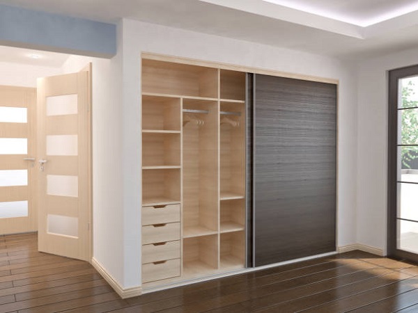 Tủ quần áo cửa lùa đặt âm tường