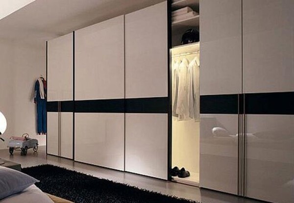 Tủ quần áo cửa lùa với thiết kế 5 cánh