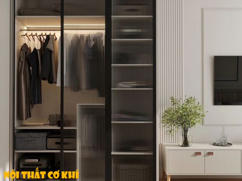 Tủ quần áo có kệ trang trí