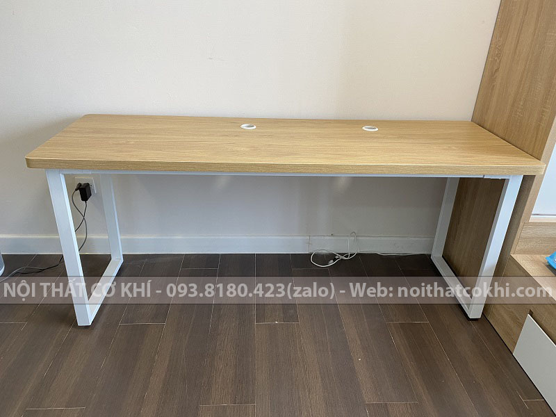 bàn chữ u 1m8