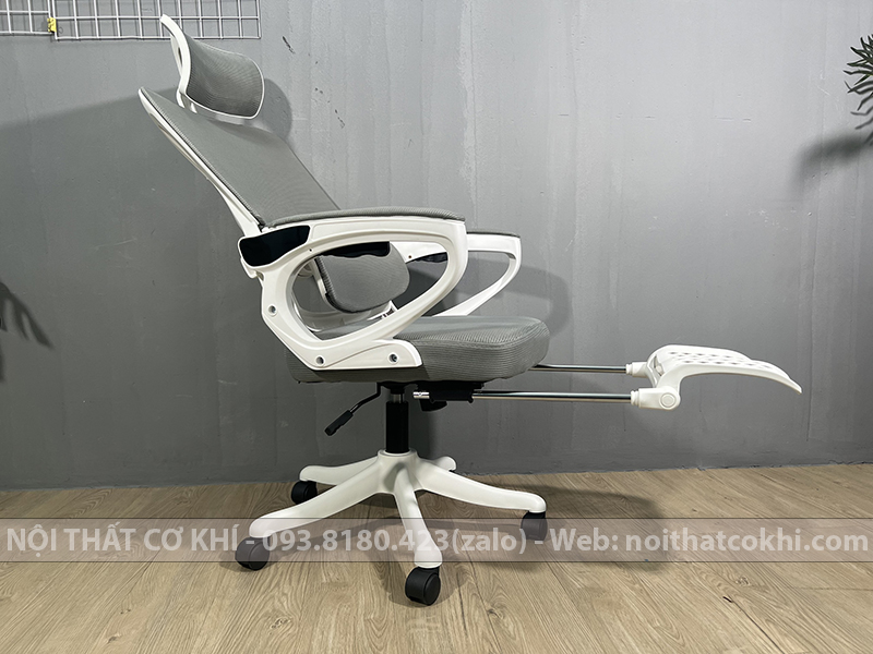 Ghế Văn Phòng Giá Rẻ Màu Trắng Xám Ngã Lưng Kèm Gác Chân AK909