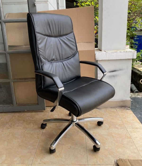 Ghế Giám Đốc Giá Rẻ GTT358
