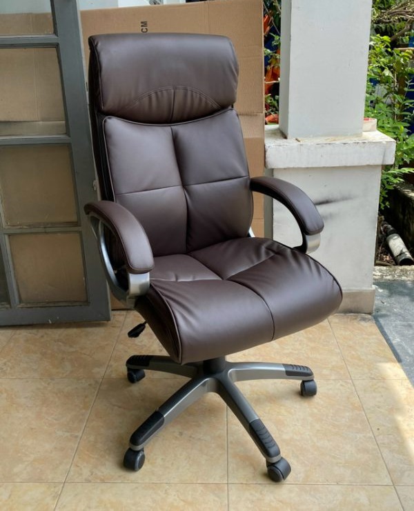 Ghế Giám Đốc Giá Rẻ GTT978